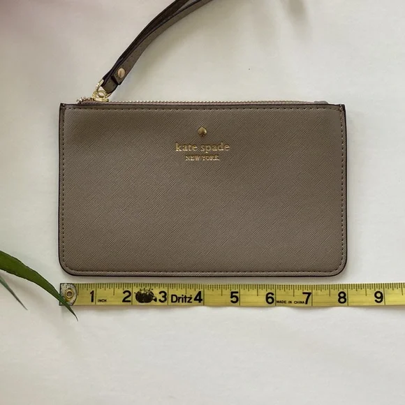 Kate Spade Saffiano Wristlet - Picture 8 of 11